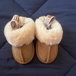 UGG Tan and Cream Kids Slippers